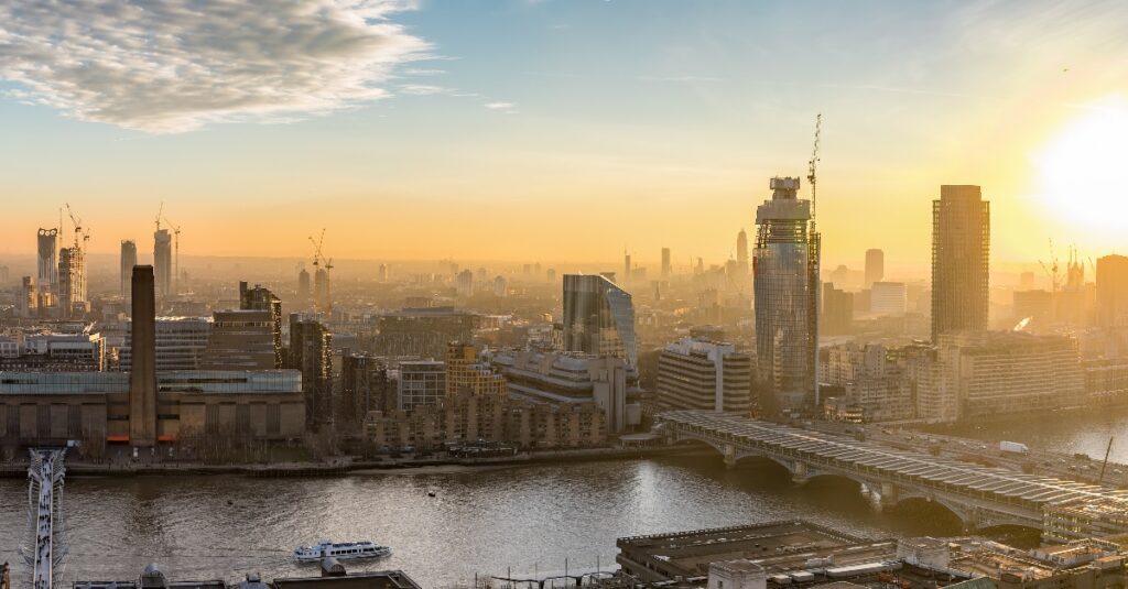 Londen in de ochtendmist