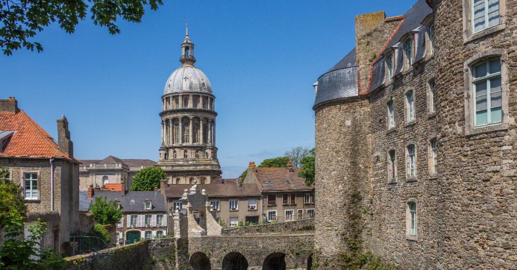 De Basilique Notre-Dame in Boulogne-sur-Mer 